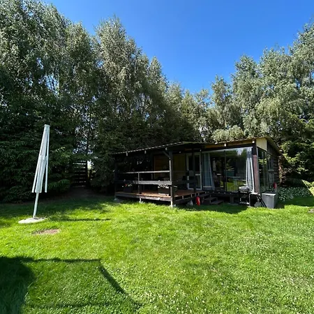 Letniskowy Na Mazurach Nad Stawem Lodge